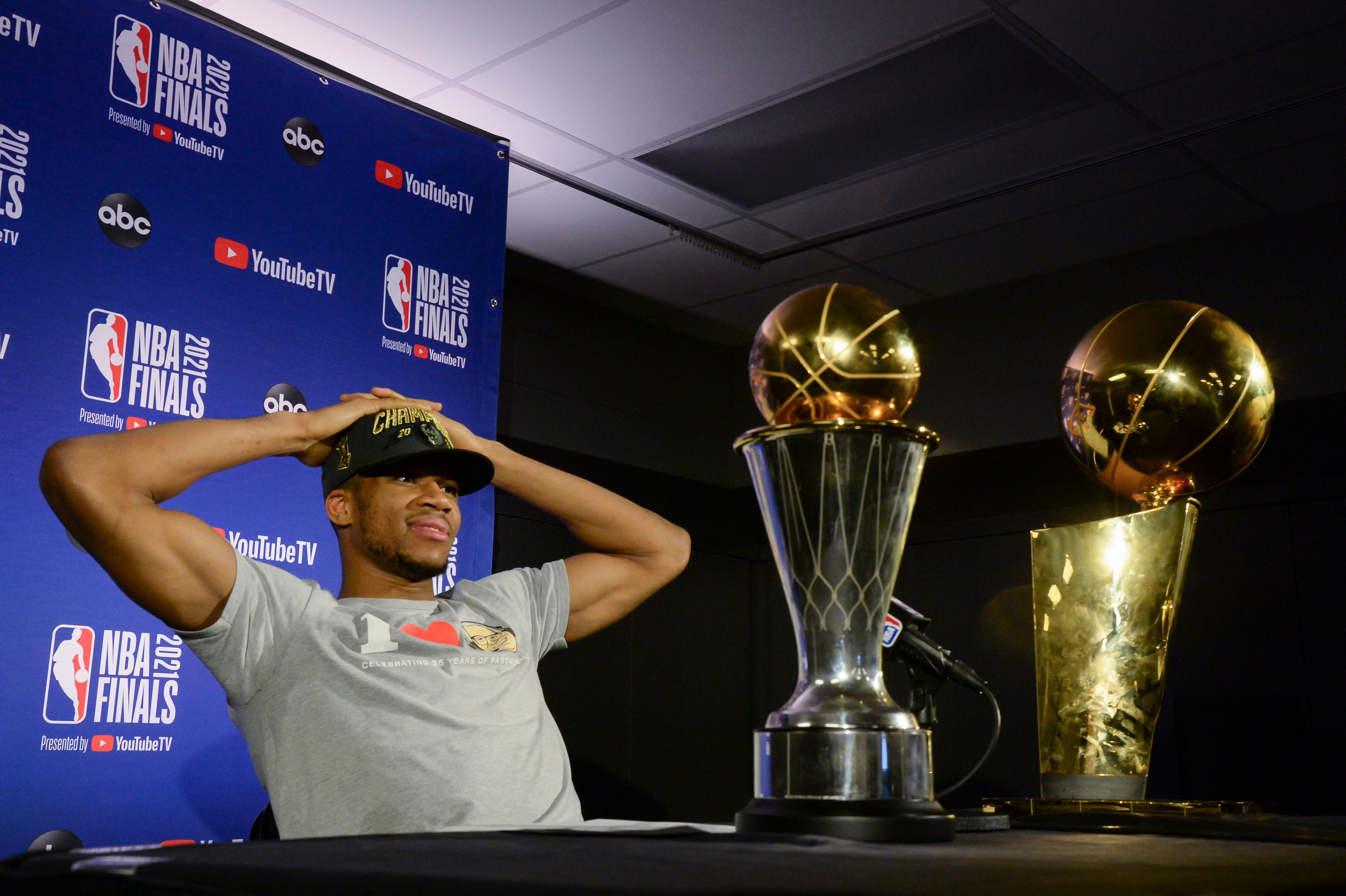 关于里程碑夜密尔沃基雄鹿强势反弹，社区盾加时末段刷纪录，话题不断，心理建设被强调的信息kaiyun